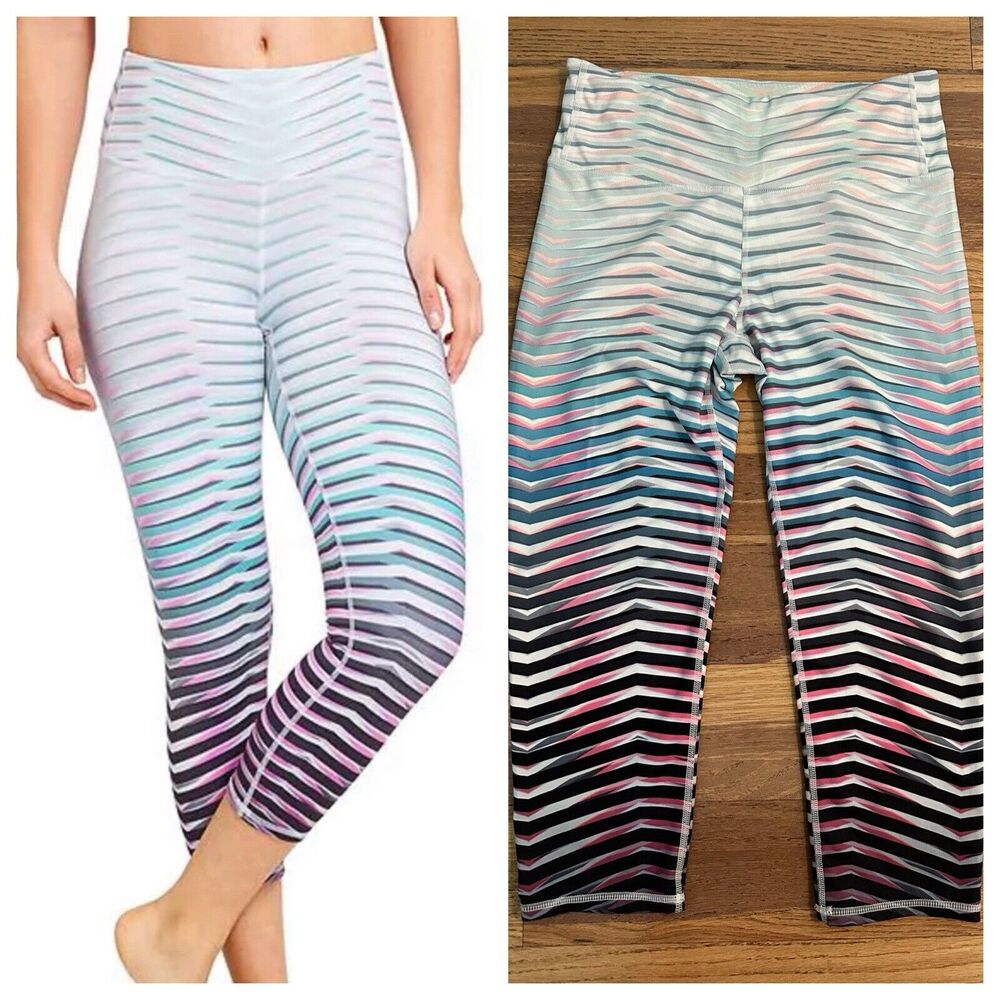 ATHLETA High-Rise‎ Prism Chaturanga Capri Leggings, Stretch, Size M